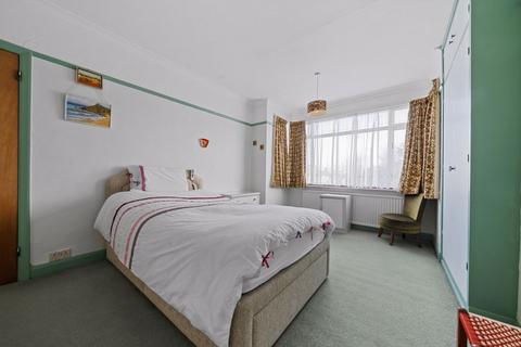 31 Priory Crescent, Cheam, Sutton, SM3 8LR