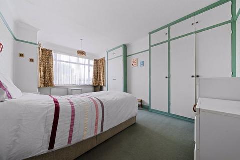 31 Priory Crescent, Cheam, Sutton, SM3 8LR