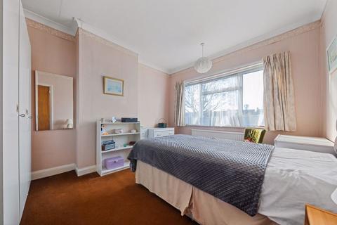 31 Priory Crescent, Cheam, Sutton, SM3 8LR