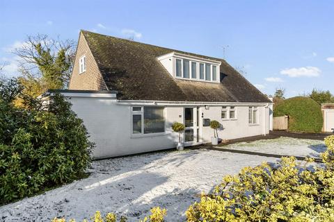 4 bedroom detached house for sale, Meadow Bank, Kilmington, Axminster