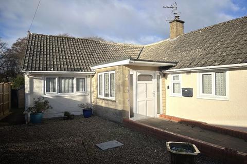 4 bedroom bungalow to rent, Eastcombe, Stroud