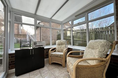 10 Hadrians Rise, Haltwhistle, NE49 0BA