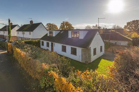 4 bedroom bungalow for sale, St. Andrews Road, Paddock Wood TN12