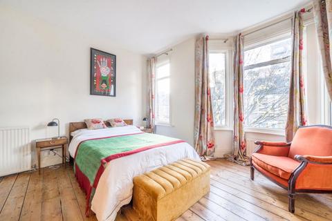 34 Brouncker Road, London, W3 8AQ