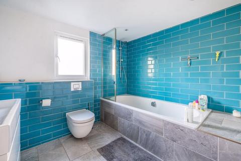 34 Brouncker Road, London, W3 8AQ