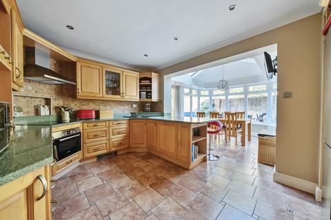 4 bedroom detached house for sale, Bramble Hill, Chandler's Ford, Eastleigh, Hampshire, SO53