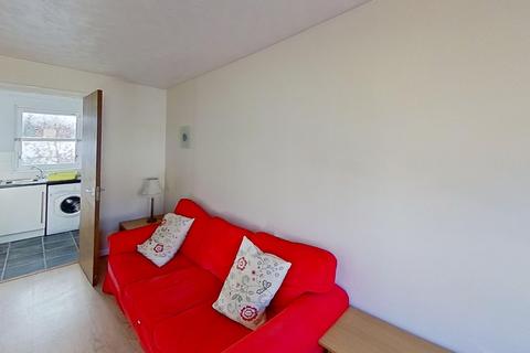 1 bedroom flat to rent, RANKEILLOR STREET, EDINBURGH, EH8