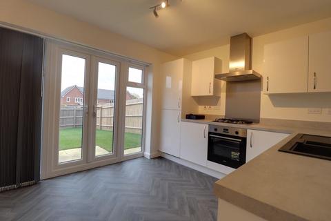 2 bedroom semi-detached house to rent, Willow Drive, Stafford ST19