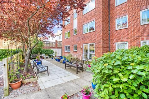 2 bedroom apartment for sale, Amber Court, Hove BN3