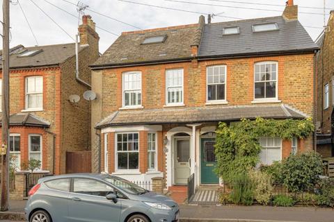 4 bedroom semi-detached house for sale, Upper Grotto Road, Strawberry Hill, Twickenham