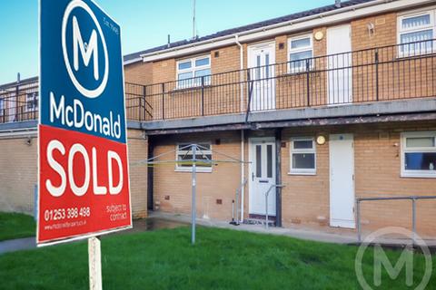 30 Braemar Walk, Blackpool, FY2 0EJ