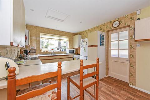 3 bedroom bungalow for sale, Sarson Lane, Amport, Andover