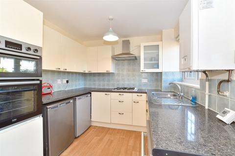 3 bedroom end of terrace house for sale, Le Temple Road, Paddock Wood, Tonbridge, Kent