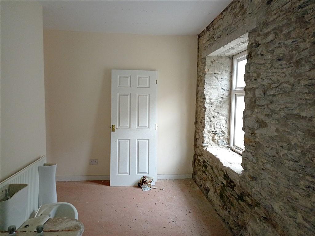 Bedroom 3 -View 2