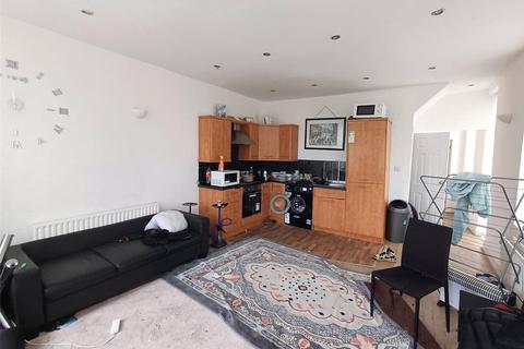 3 bedroom flat for sale, 80B & 80C Smithdown Road, Liverpool, Merseyside, L7