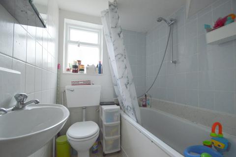 1 bedroom apartment to rent, Nicholson Road, Croydon, CR0