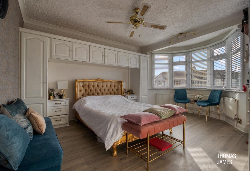 Ridge Road, master bedroom