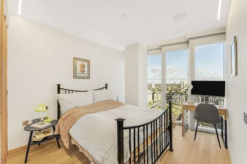 2 bedroom apartment for sale, International Way, London, E20