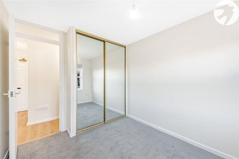 2 bedroom flat for sale, Priory Road, Dartford, Kent, DA1