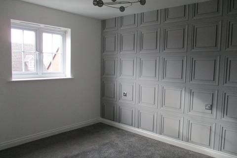 2 bedroom apartment to rent, Redoaks Way, Halewood, Liverpool