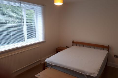 2 bedroom flat to rent, Jubet Court, Green Lanes, London