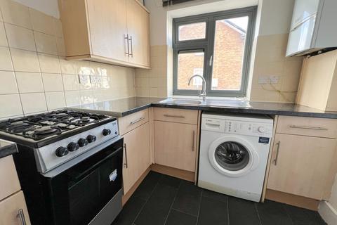 1 bedroom flat to rent, Petal Court, St Martins Avenue, E6