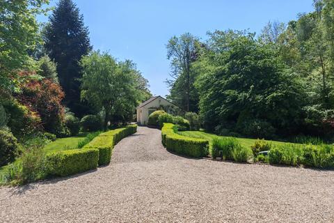 Longfield Coombe, West Monkton, Taunton, TA2 8RB