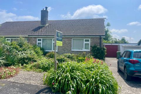 2 bedroom bungalow for sale, 40 Ffordd Pentre Mynach, Barmouth, LL42 1EN