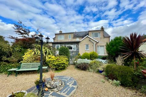 5 bedroom detached house for sale, Llwyn Derw, Talybont, LL43 2AE