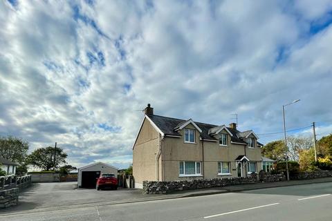 5 bedroom detached house for sale, Llwyn Derw, Talybont, LL43 2AE