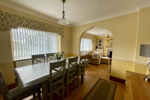 undefined, Llwyn Derw, Talybont LL43 2AE