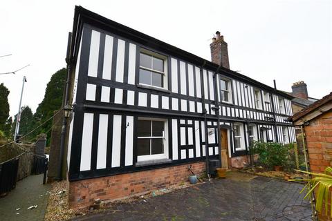 3 bedroom semi-detached house to rent, Malvern WR14