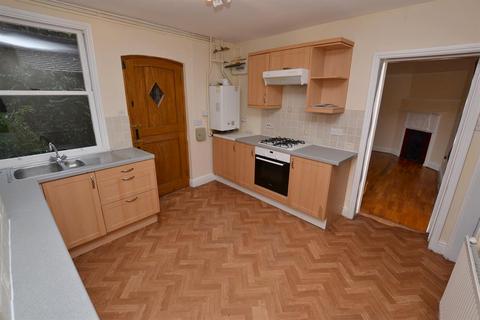 3 bedroom semi-detached house to rent, Malvern WR14