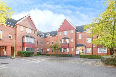 1 bedroom flat for sale, Redoubt Close, Hitchin, SG4