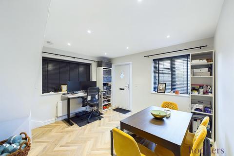 undefined, School Lane, Addlestone, Surrey, KT15