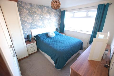 3 Kidderminster Way, Chadderton, Oldham, OL9 0RJ