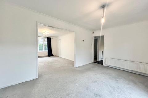 5 Newhaven Close, Bury, BL8 1XX