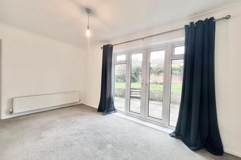 5 Newhaven Close, Bury, BL8 1XX