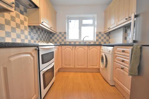 2 bedroom maisonette to rent, Pynchbek, Hertfordshire CM23