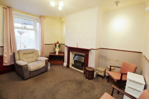 2 bedroom terraced house for sale, Gladstone Street, Derbyshire SK13