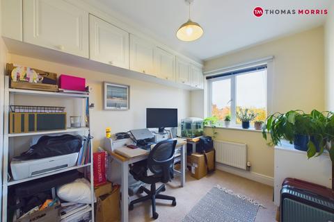 22 Braeburn Walk, Royston, SG8 5LY