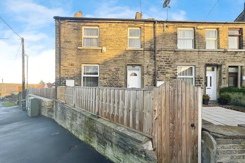 2 bedroom end of terrace house to rent, Wiggan Lane, West Yorkshire HD2