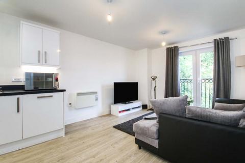 2 bedroom apartment to rent, King Edwards Court, Hyde SK14