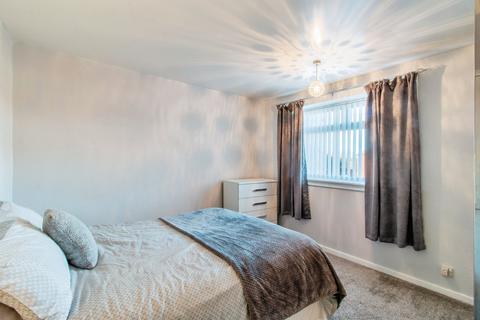 3 bedroom semi-detached house for sale, Newlands Crescent, Leeds LS27