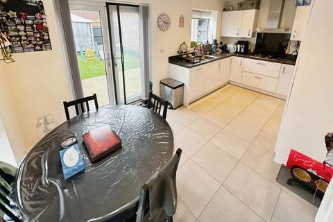 3 bedroom detached house for sale, Clydesdale Avenue, Staffordshire ST5