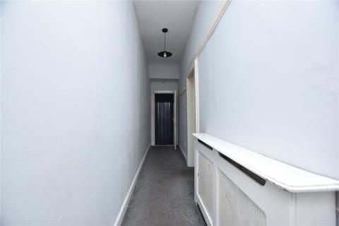 2 bedroom flat for sale, Crossgates, North Lanarkshire ML4