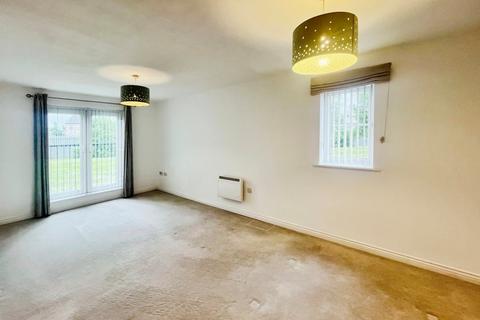 2 bedroom apartment to rent, Kenneth Close, Merseyside L34