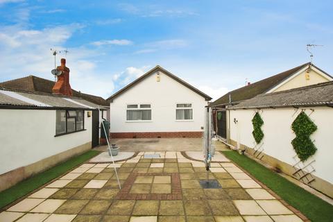 2 bedroom bungalow for sale, Merllyn Road, Denbighshire LL18