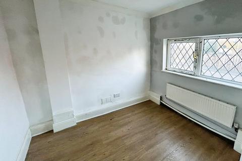 4 bedroom end of terrace house for sale, Frederick Street, Rotherham S60