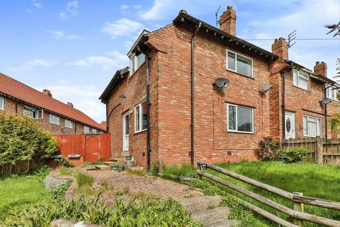 3 bedroom semi-detached house to rent, Heathcliffe Gardens, North Yorkshire YO12